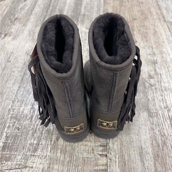 UGG Koolaburra Kids Side Fringe Boots - Picture 5 of 6